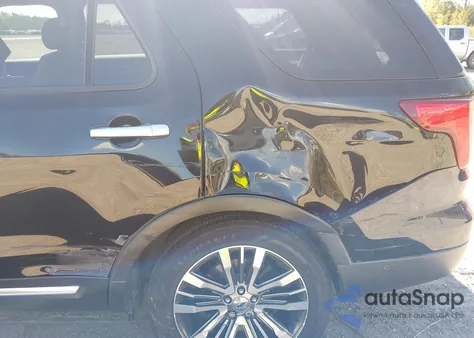 2016 Ford Explorer Platinum из США, поврежденный, VIN 1FM5K8HT5GGC20017